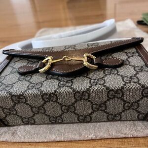 Gucci mini purse with tag, box , dust bag and shopping bag